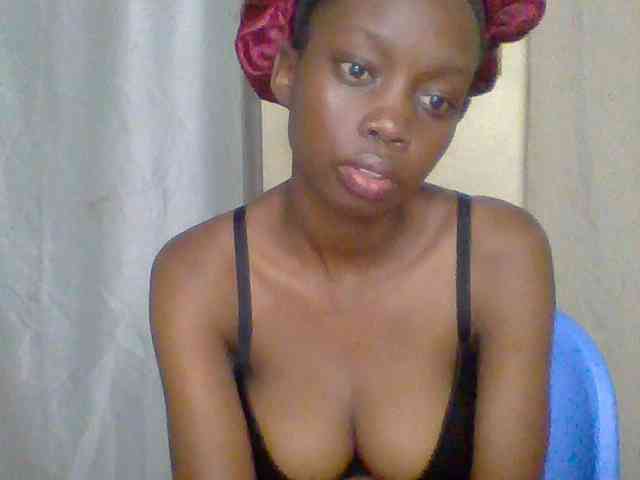 Sexyebonyxx webcam
