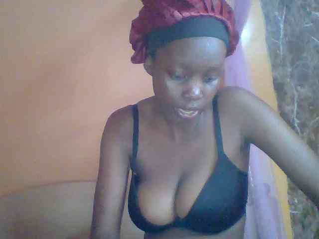 Sexyebonyxx