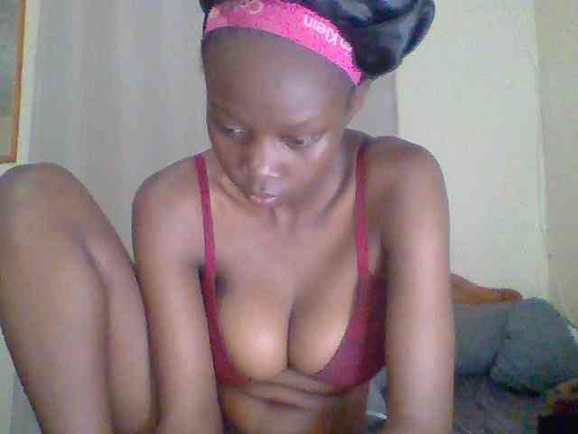 Sexyebonyxx webcam