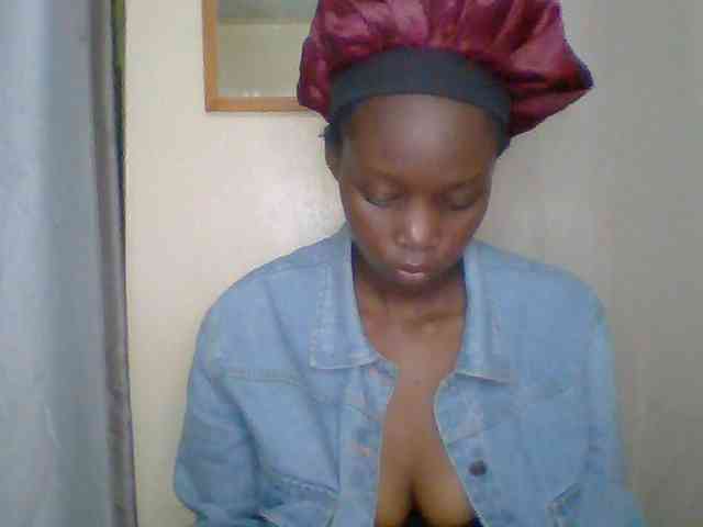 Sexyebonyxx webcam