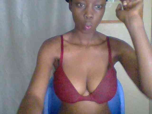 Sexyebonyxx webcam