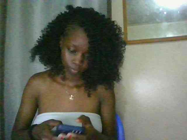 Sexyebonyxx webcam