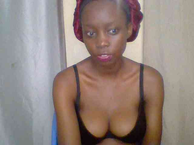 Sexyebonyxx webcam