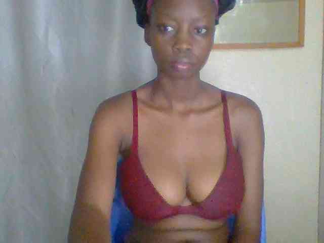 Sexyebonyxx webcam