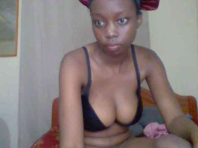 Sexyebonyxx webcam