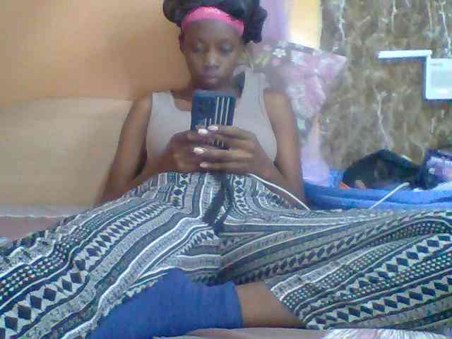 Sexyebonyxx webcam
