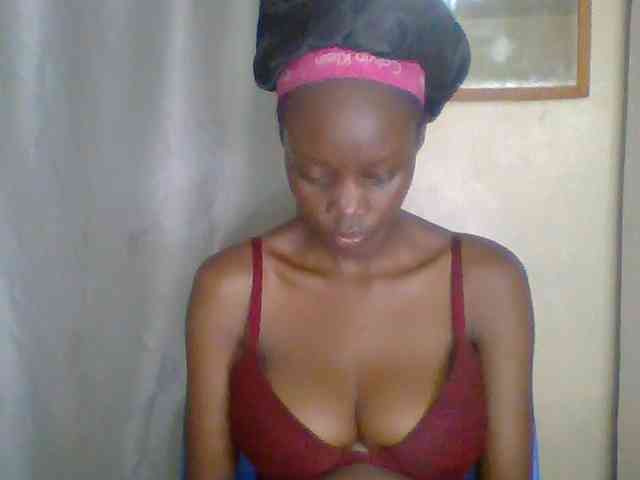 Sexyebonyxx webcam
