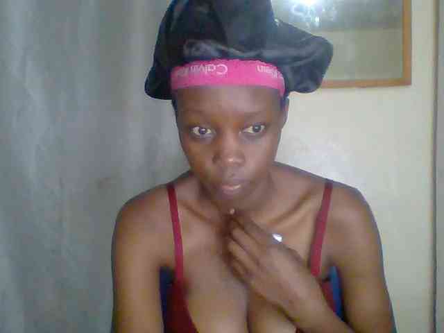 Sexyebonyxx webcam