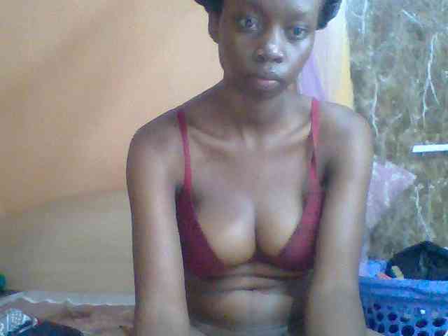 Sexyebonyxx webcam