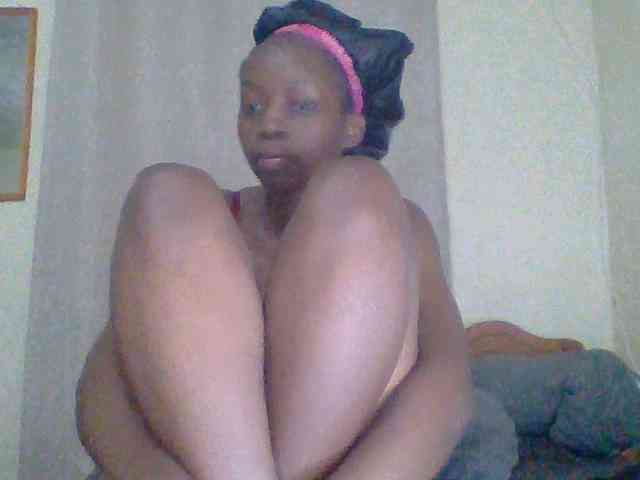 Sexyebonyxx webcam