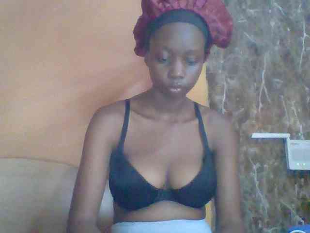 Sexyebonyxx webcam
