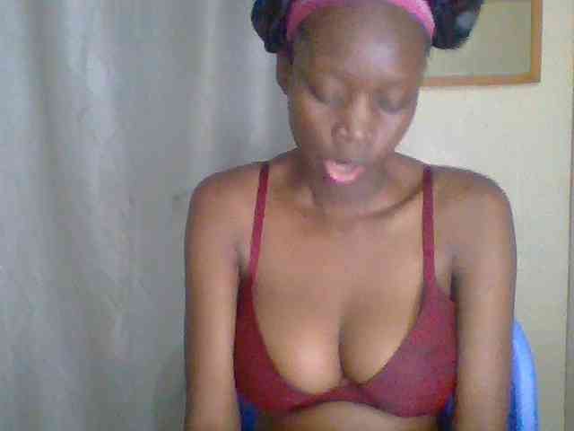 Sexyebonyxx webcam