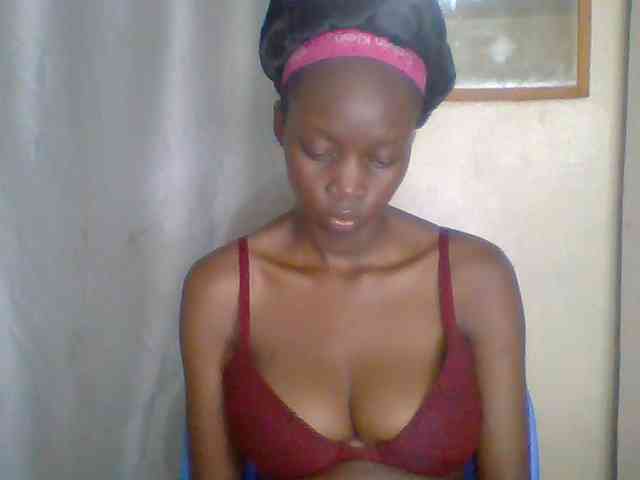 Sexyebonyxx webcam
