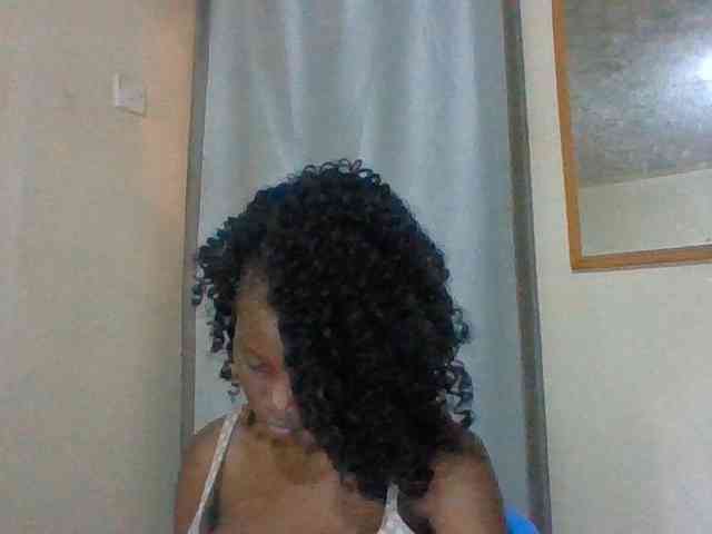 Sexyebonyxx webcam