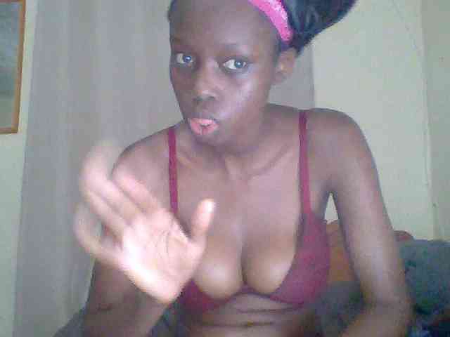 Sexyebonyxx webcam
