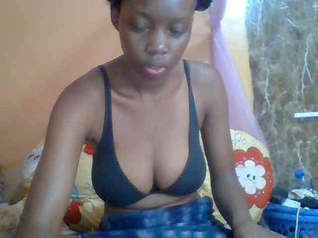 Sexyebonyxx webcam
