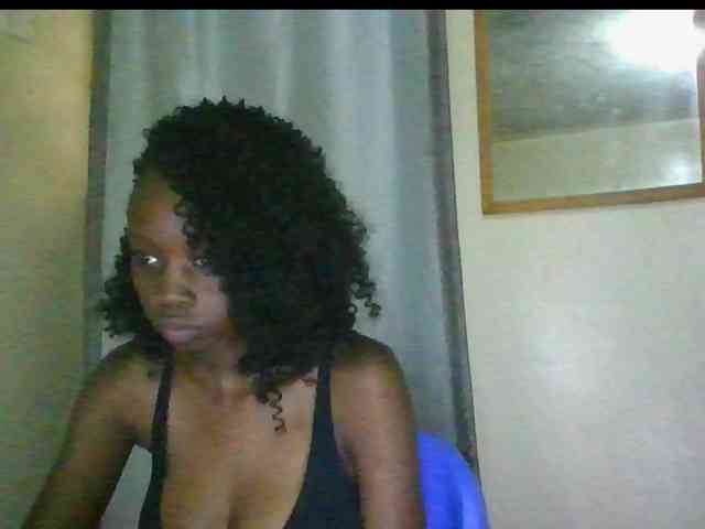 Sexyebonyxx webcam