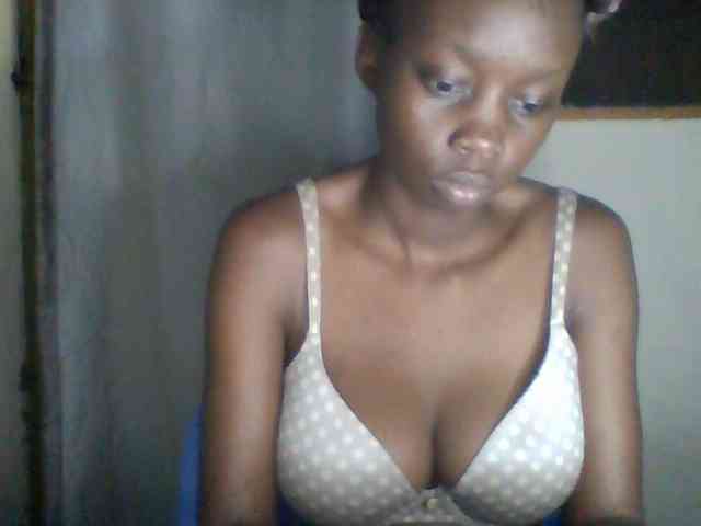 Sexyebonyxx webcam
