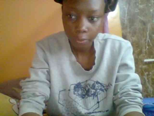Modèle: Sexyebonyxx