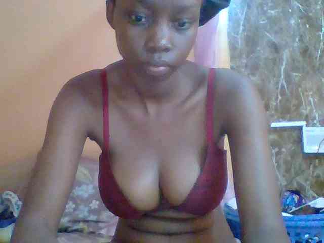 Sexyebonyxx webcam