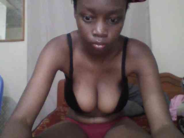 Sexyebonyxx webcam