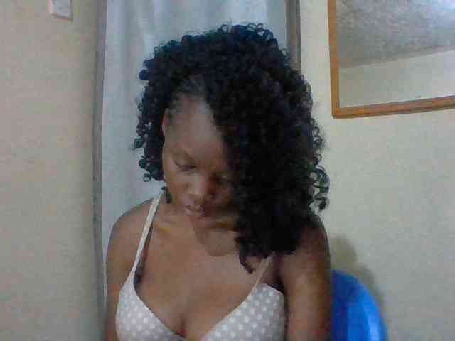 Sexyebonyxx webcam