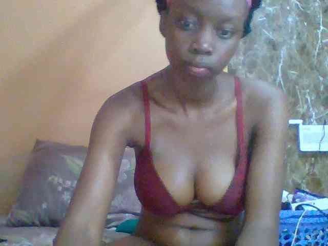 Sexyebonyxx webcam