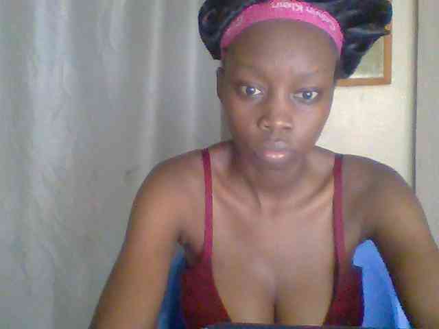 Sexyebonyxx webcam
