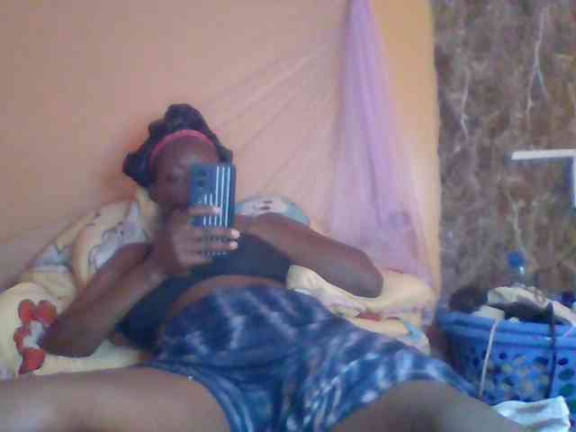 Sexyebonyxx webcam