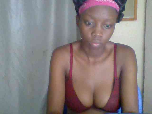 Sexyebonyxx webcam