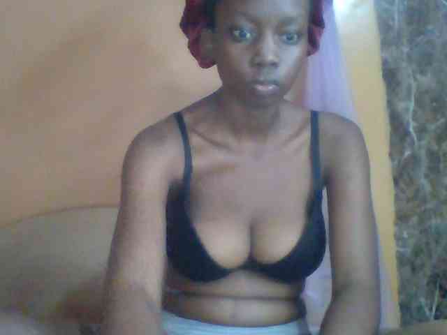 Sexyebonyxx webcam