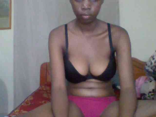 Sexyebonyxx webcam