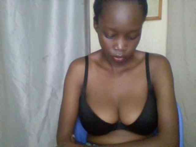 Sexyebonyxx webcam