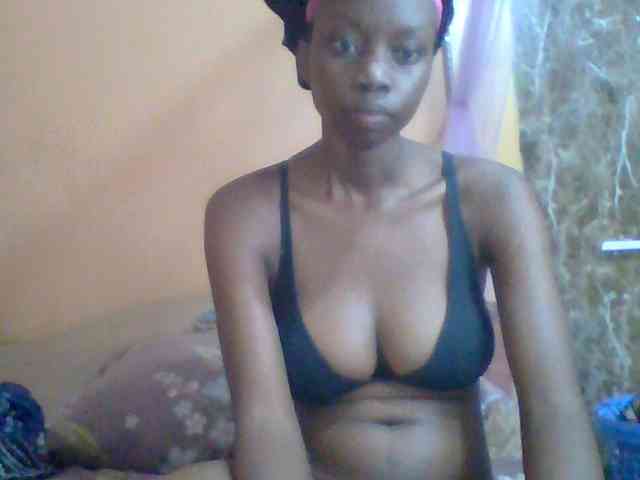 Sexyebonyxx webcam