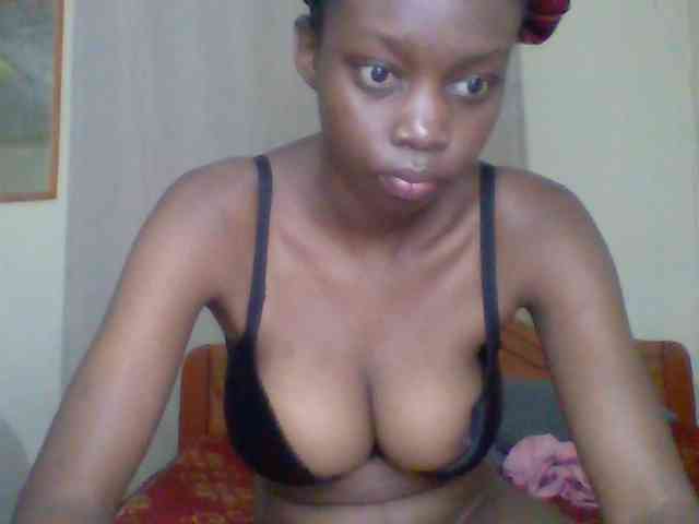 Sexyebonyxx webcam