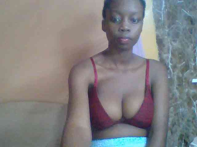 Sexyebonyxx webcam