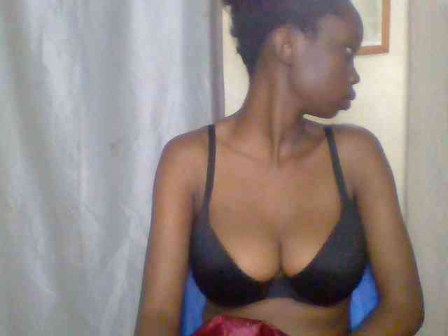 Sexyebonyxx webcam