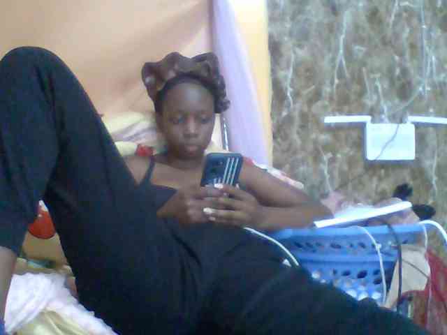 Sexyebonyxx webcam