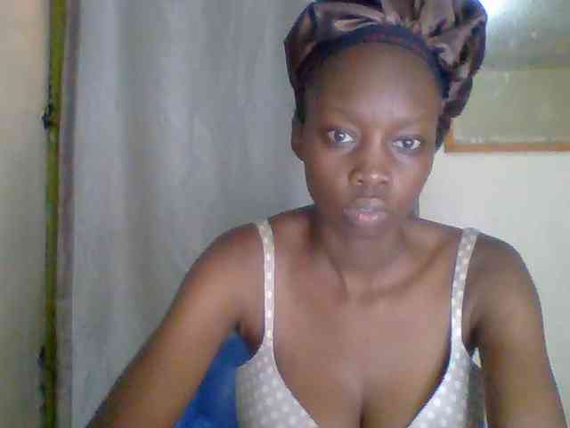 Sexyebonyxx webcam