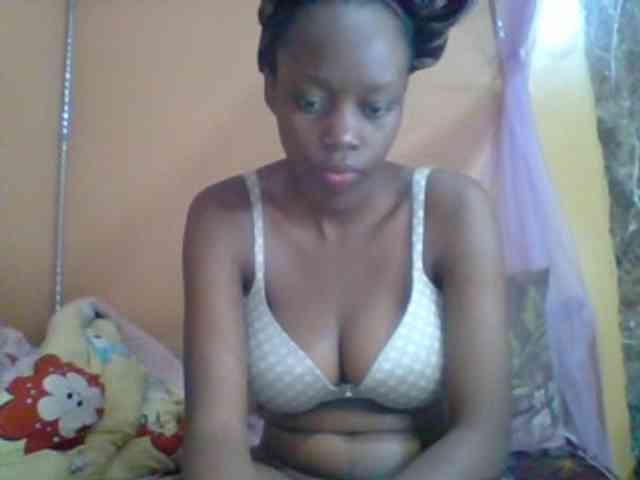 Sexyebonyxx webcam