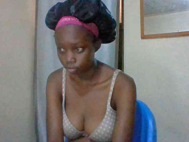 Sexyebonyxx webcam