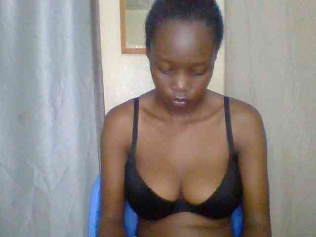 Sexyebonyxx webcam