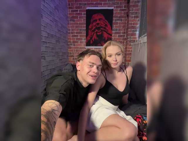 PickmeBlade live cam on BongaCams