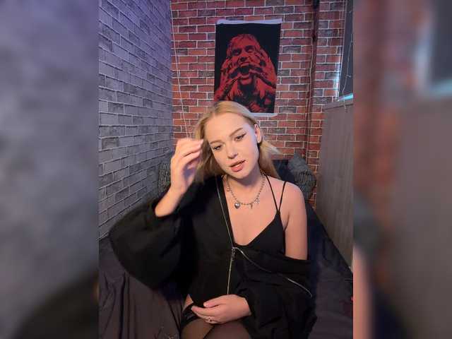 PickmeBlade live webcam show