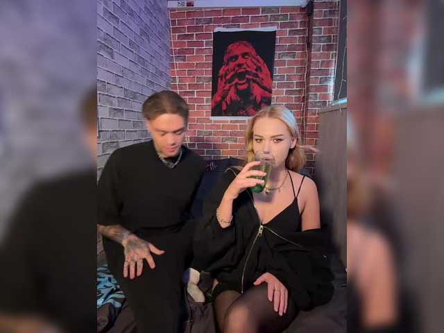 PickmeBlade live webcam show