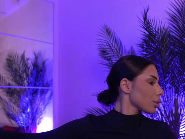 AmberVale live cam on BongaCams