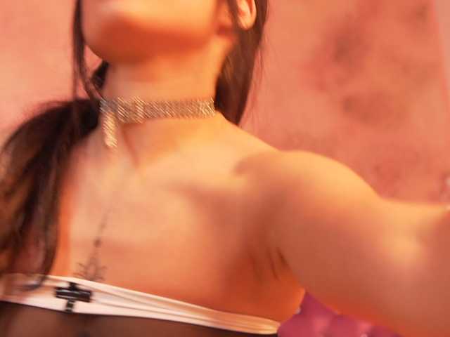 AmberVale live cam on BongaCams