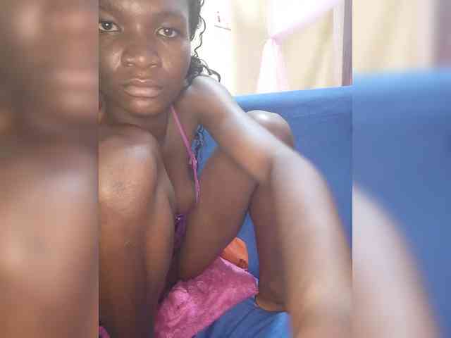 PrincessSky webcam