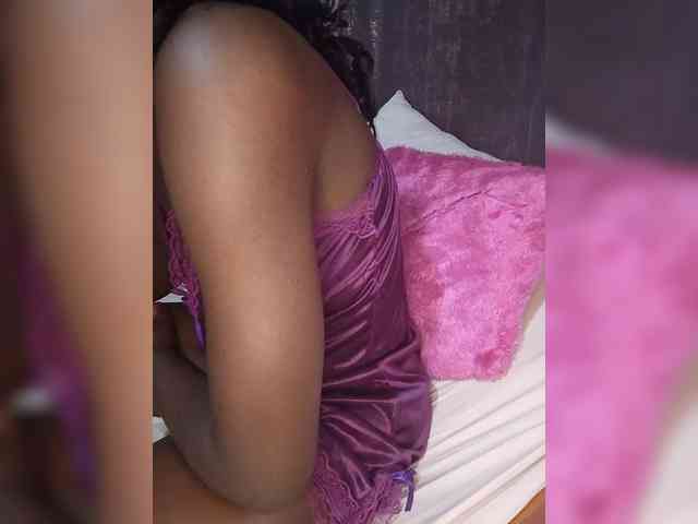 PrincessSky webcam