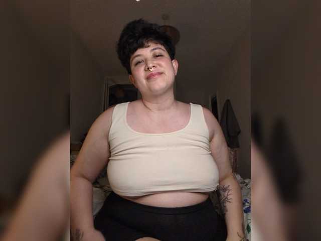 AlexisRodrigo live cam on BongaCams
